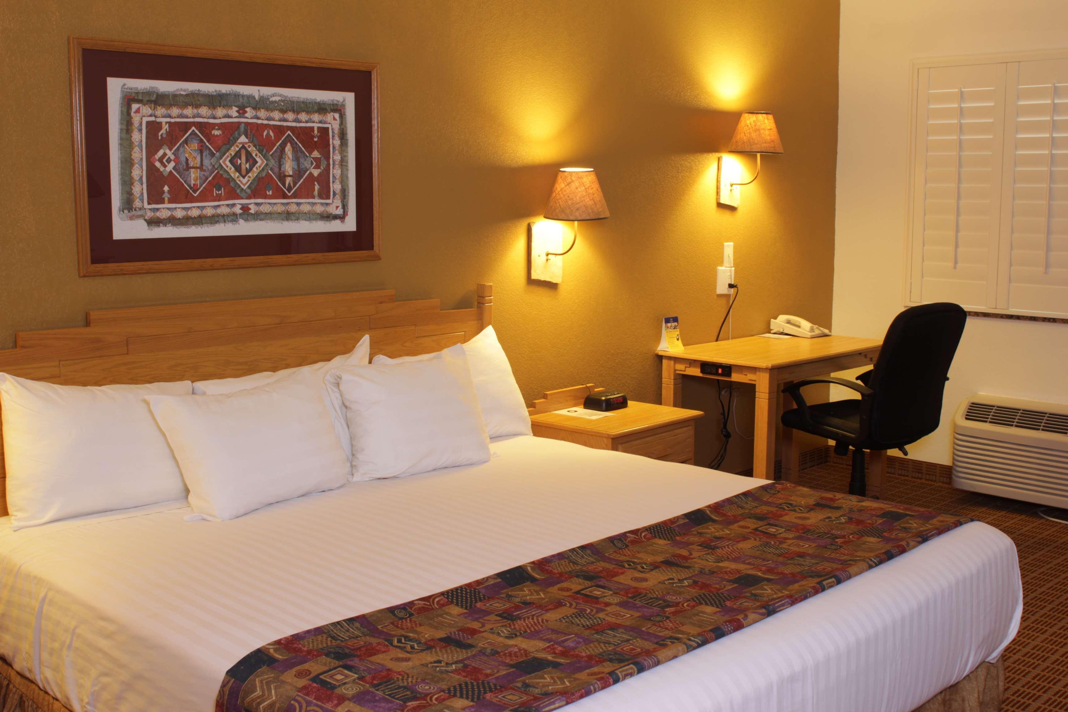 Best Western Gold Canyon Inn & Suites Экстерьер фото